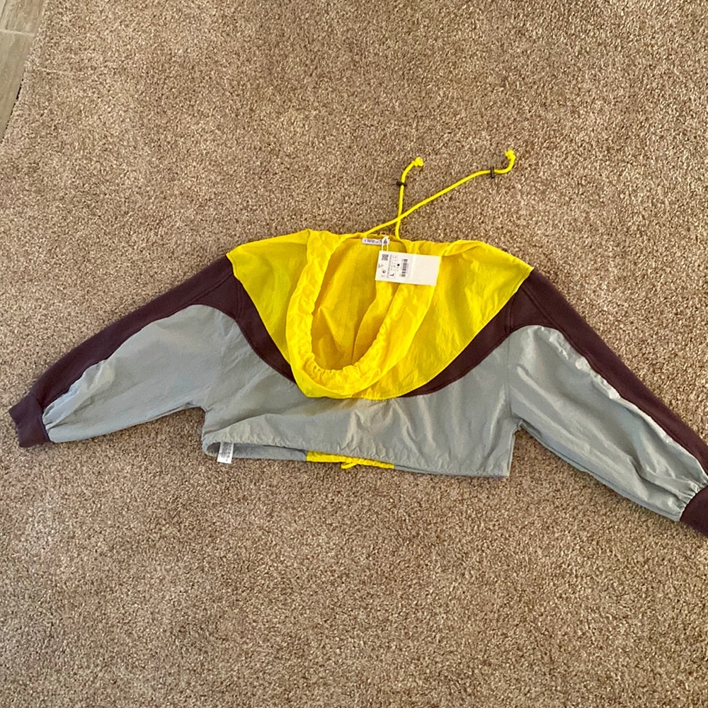 Zara hood cropped wind breaker jacket NWT